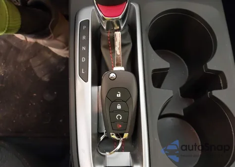 2025 Chevrolet Trax Fwd 1Rs из США, поврежденный, VIN KL77LGEP0SC204199